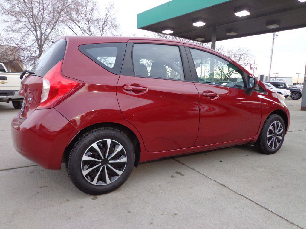 Used 2015 Nissan Versa Note SV image 4