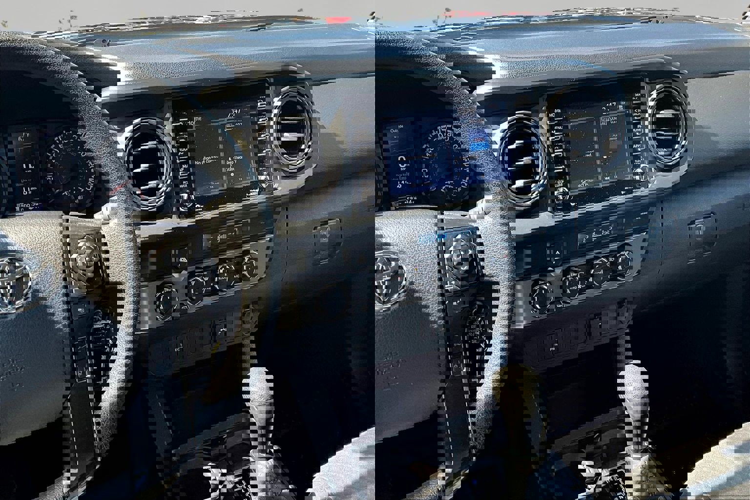 Used 2021 Toyota Tacoma SR image 6