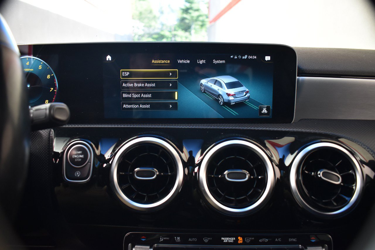Used 2019 Mercedes-Benz A 220 4MATIC image 30
