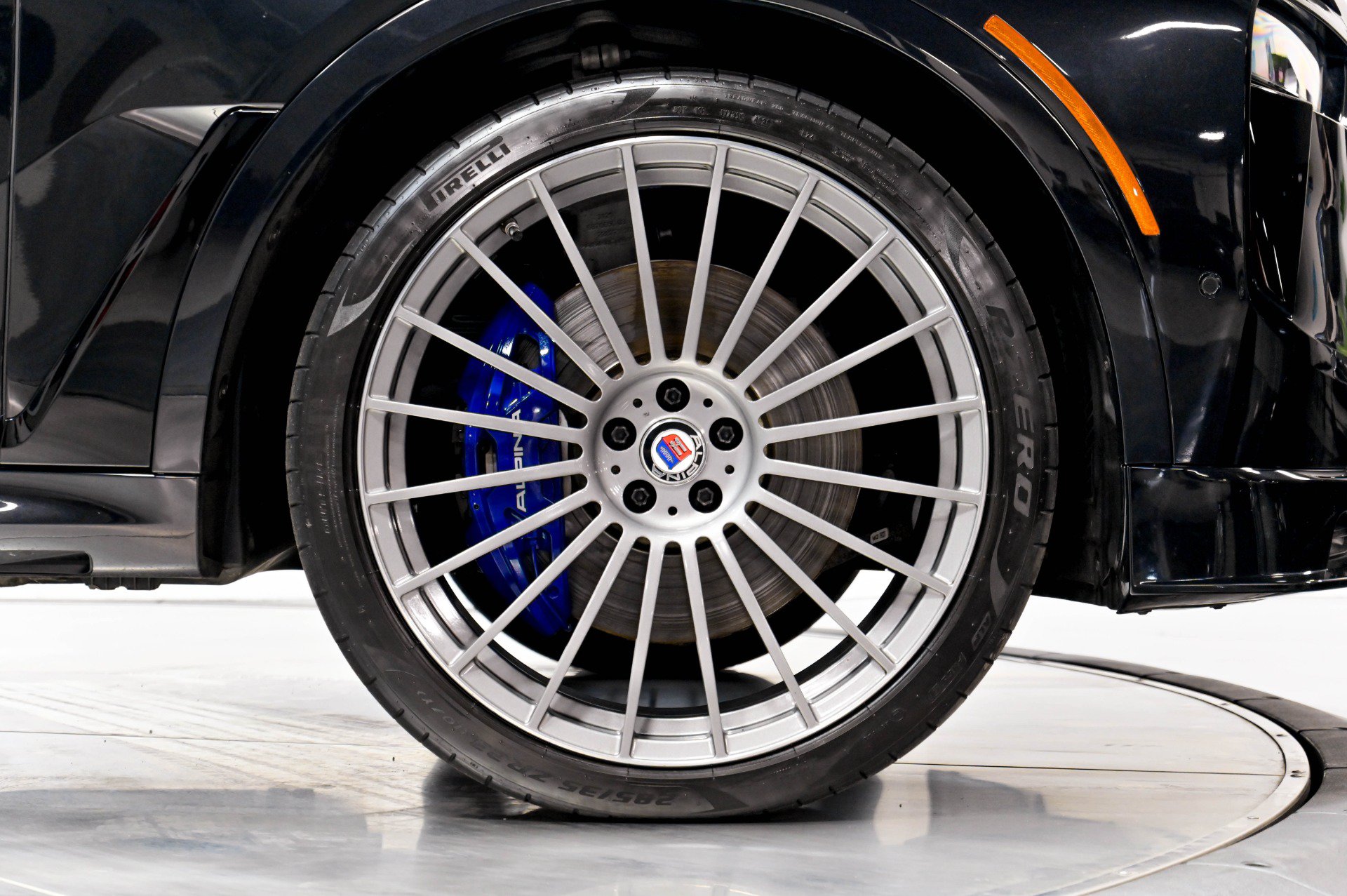 Used 2023 BMW ALPINA XB7 AWD/4WD image 22