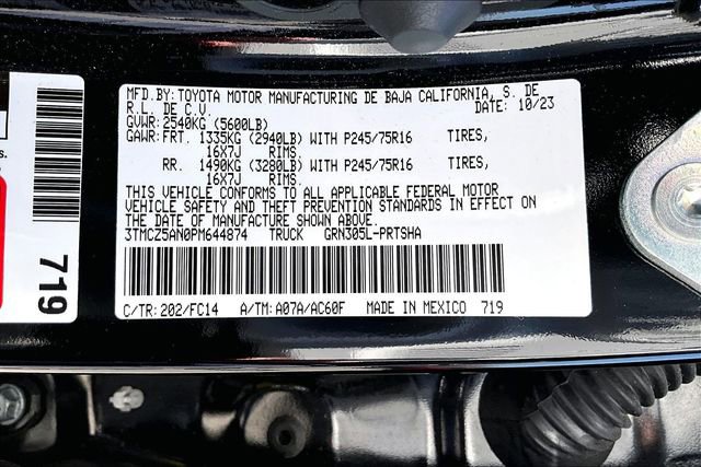 Used 2023 Toyota Tacoma SR5 w/ Technology Package image 16