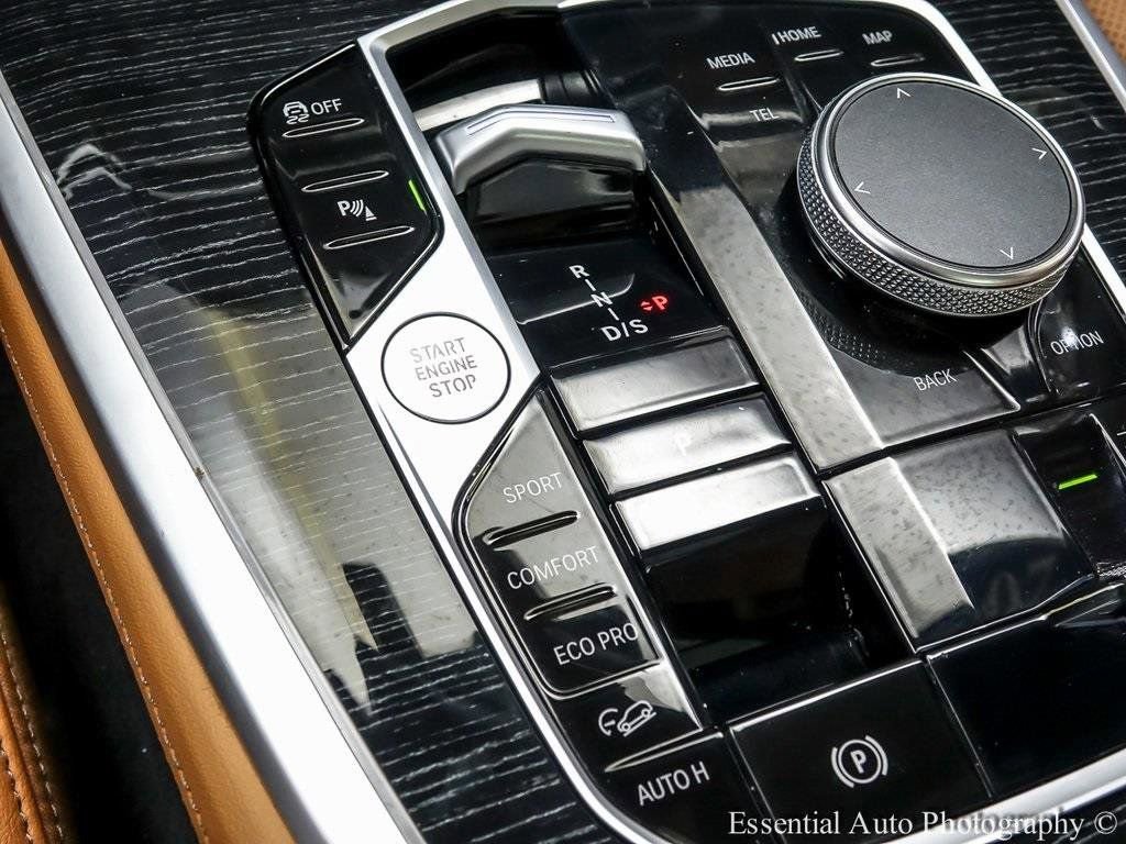 Used 2023 BMW X7 xDrive40i w/ M Sport Package image 24