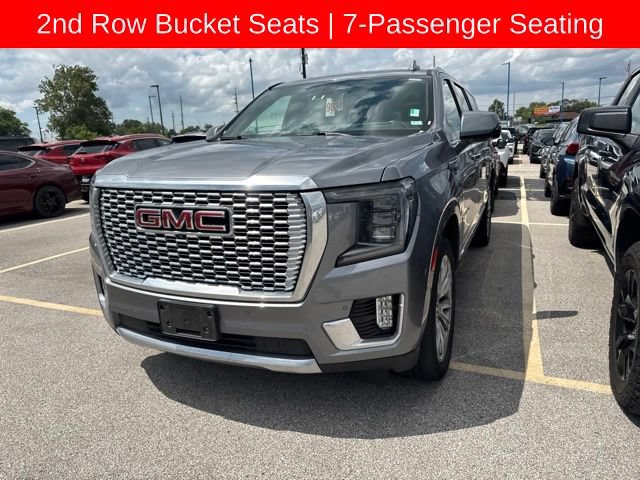 Used 2022 GMC Yukon XL Denali w/ Denali Premium Package AWD/4WD image 2