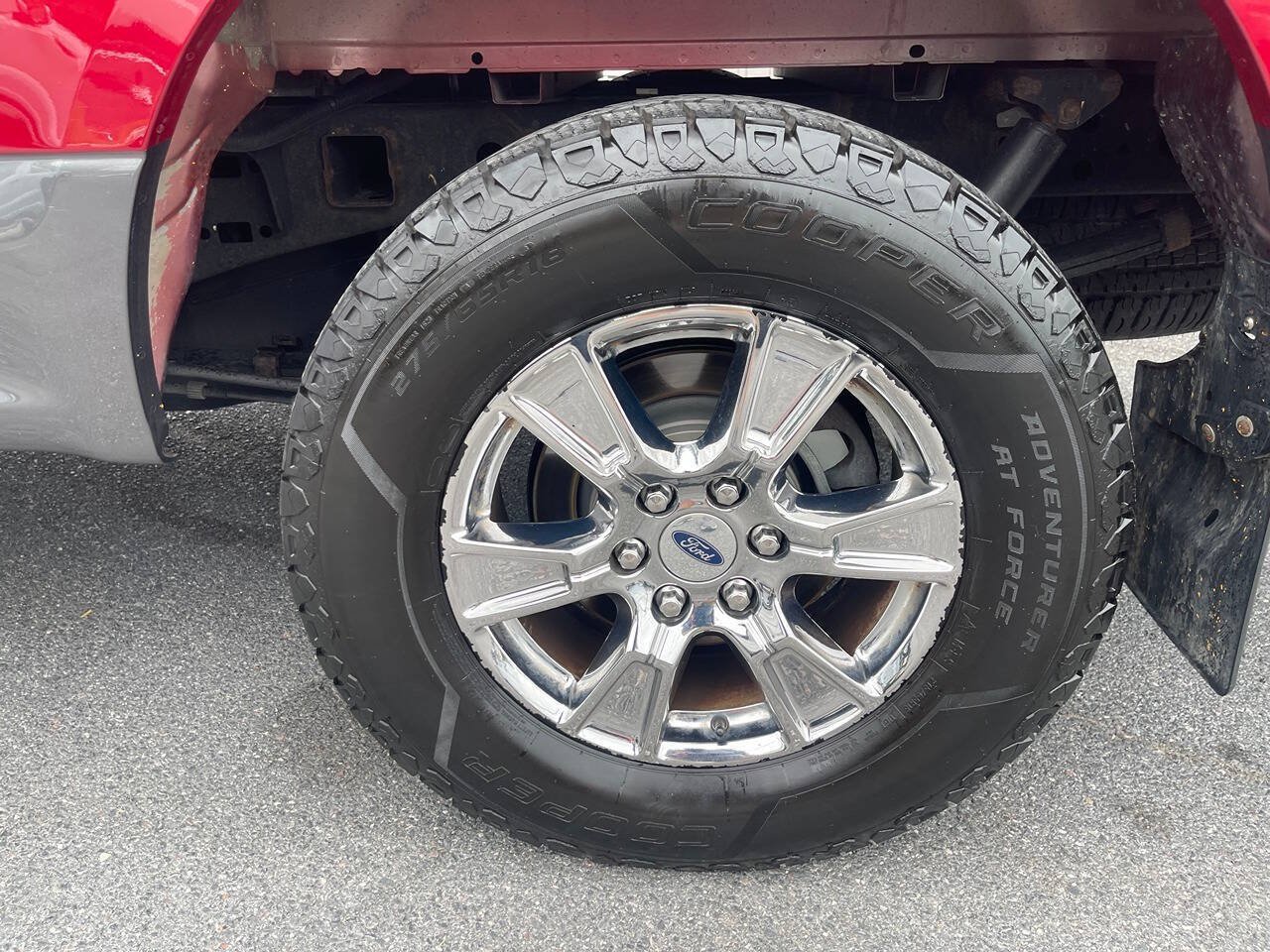 Used 2015 Ford F150 XLT w/ Equipment Group 302A Luxury AWD/4WD image 14