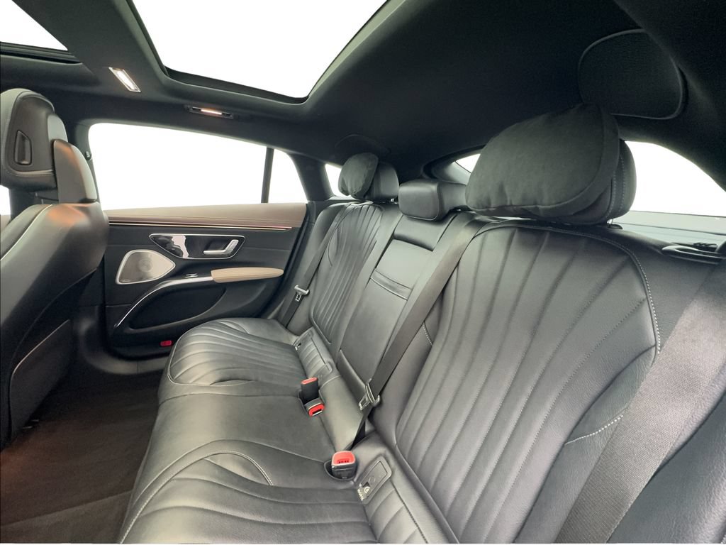 Used 2023 Mercedes-Benz EQS 450+ Sedan image 25