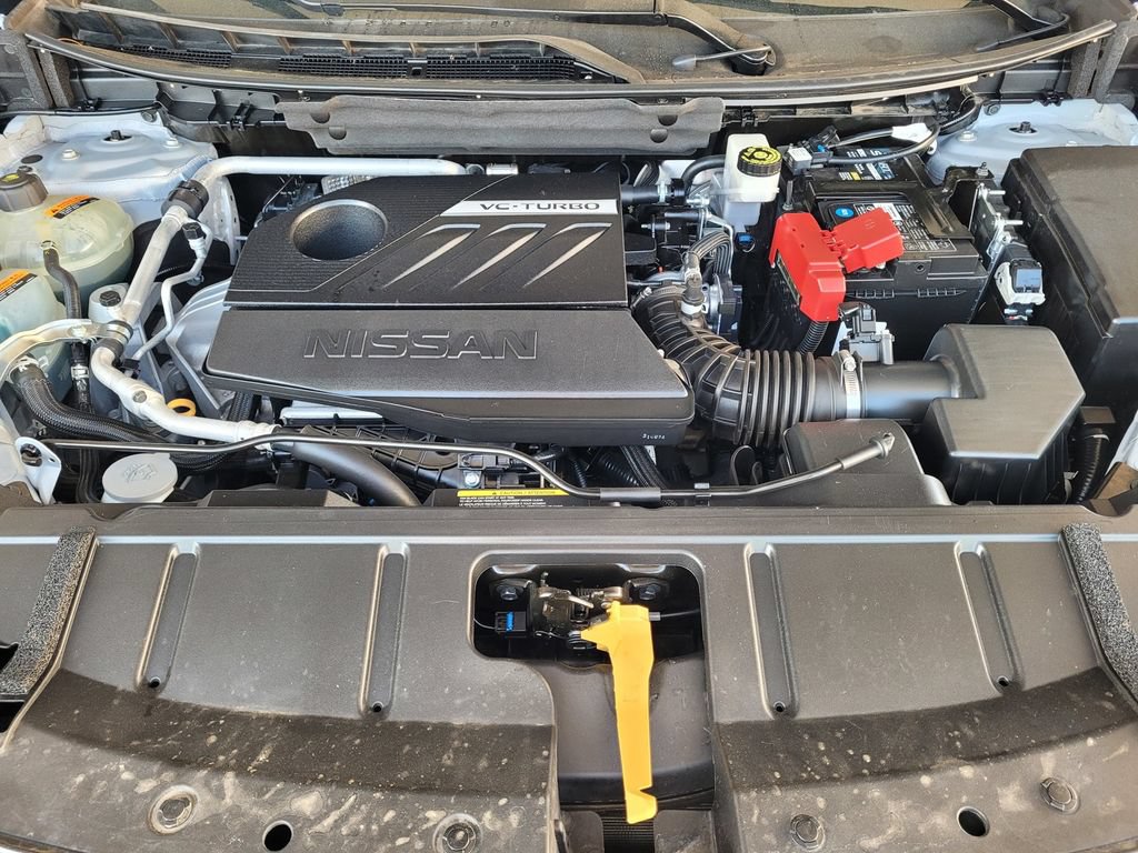 Used 2023 Nissan Rogue SV AWD/4WD image 12