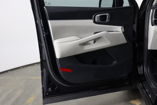 Used 2023 Kia Sorento S w/ Panoramic Sunroof Package FWD image 19
