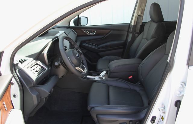 Certified 2025 Subaru Ascent Touring AWD/4WD image 18