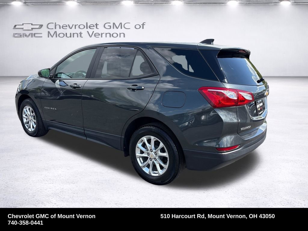 Used 2020 Chevrolet Equinox LS w/ LS Convenience Package FWD image 3