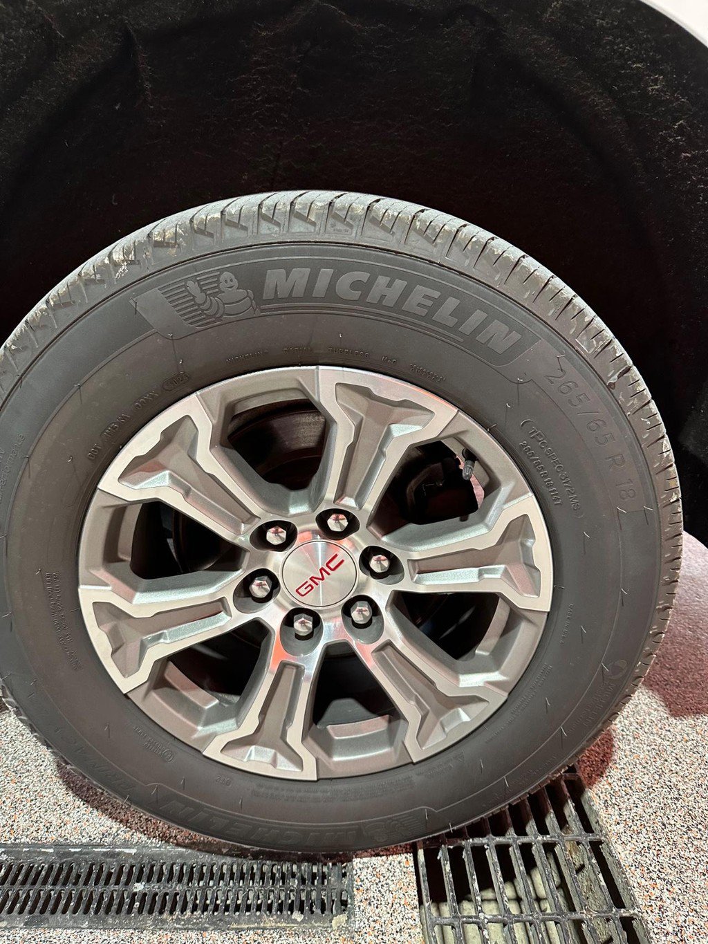 Used 2022 GMC Yukon XL SLE w/ Max Trailering Package image 15