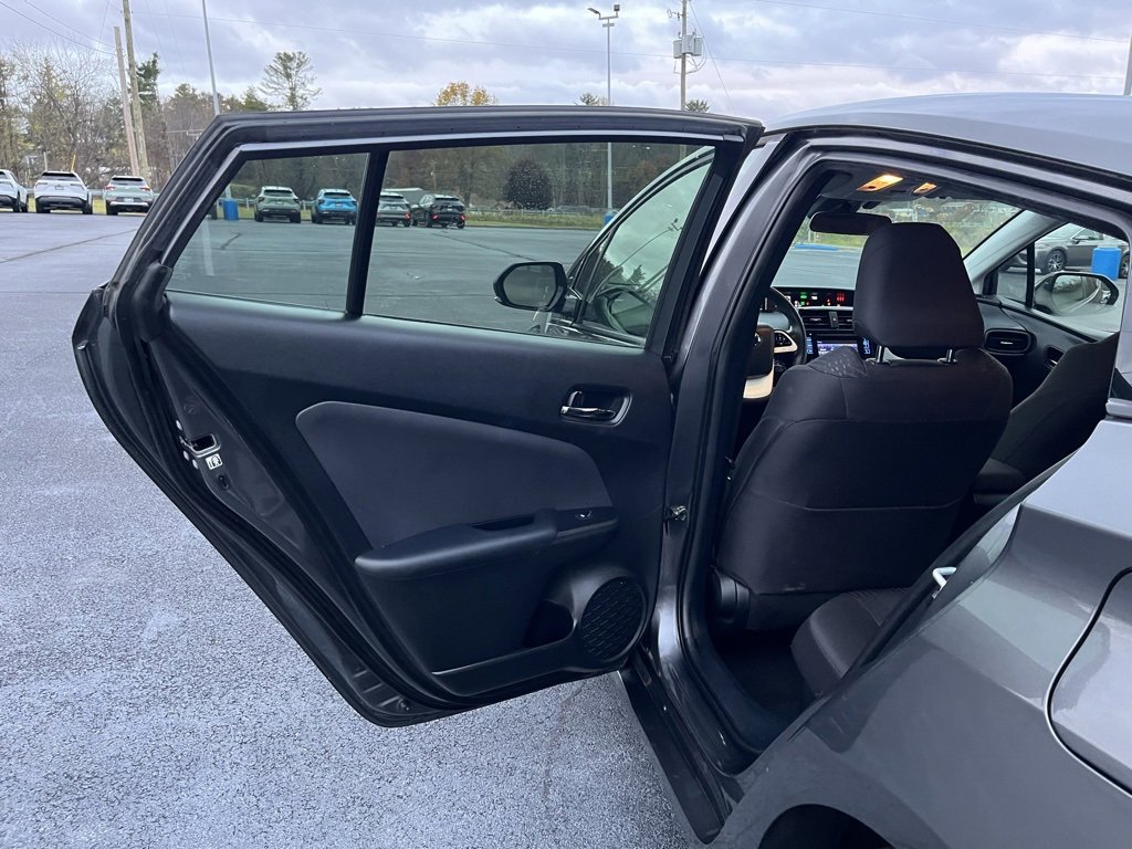 Used 2017 Toyota Prius Two image 12