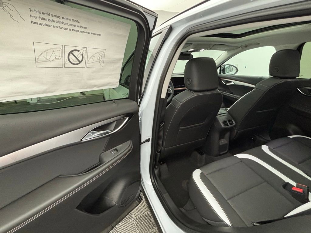 New 2025 Buick Envision Sport Touring image 40