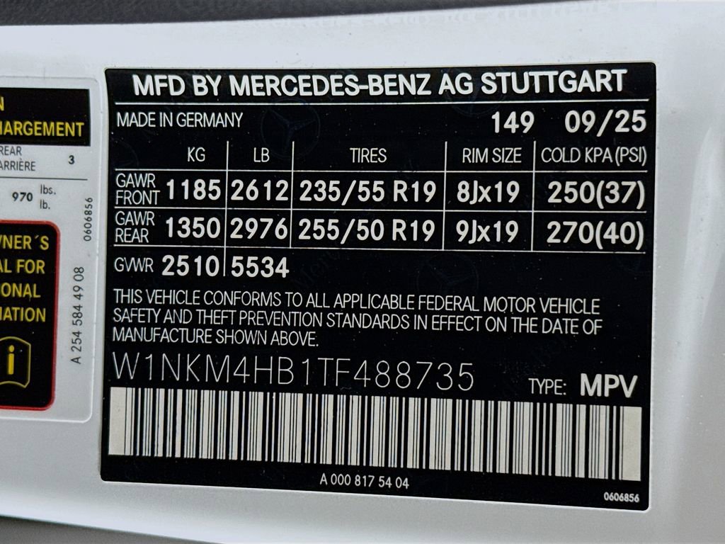 Used 2026 Mercedes-Benz GLC 300 4MATIC image 33
