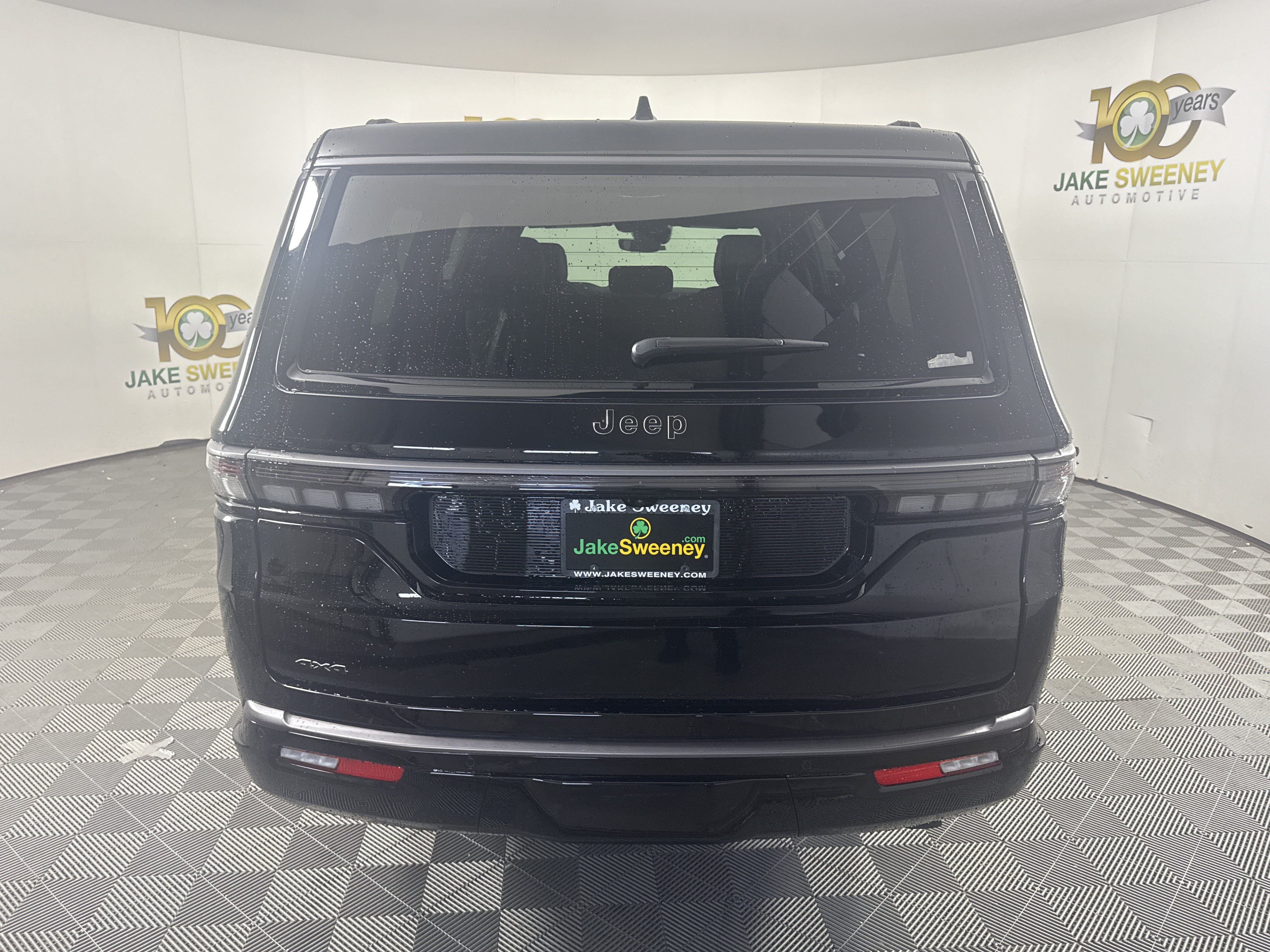 New 2026 Jeep Grand Wagoneer L Summit AWD/4WD image 7