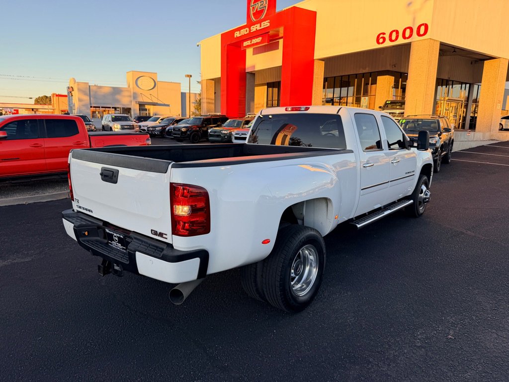 Used 2013 GMC Sierra 3500 Denali image 42