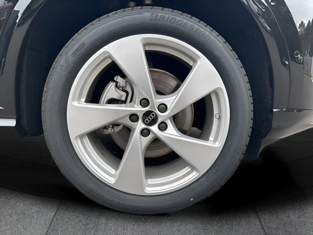 New 2025 Audi Q5 Premium Plus image 7