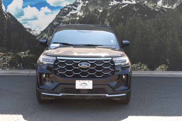 Used 2025 Ford Explorer Platinum w/ LUX Leather Package AWD/4WD image 5