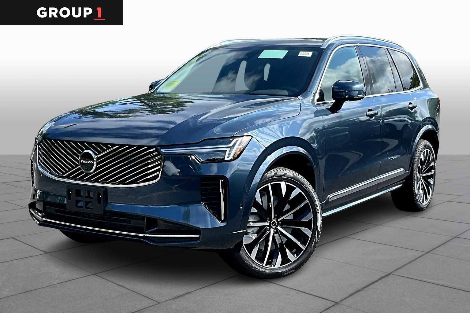 New 2026 Volvo XC90 B5 Plus w/ Protection Package Premier image 1