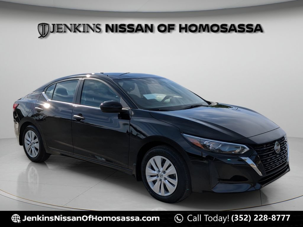 Certified 2025 Nissan Sentra S FWD image 11