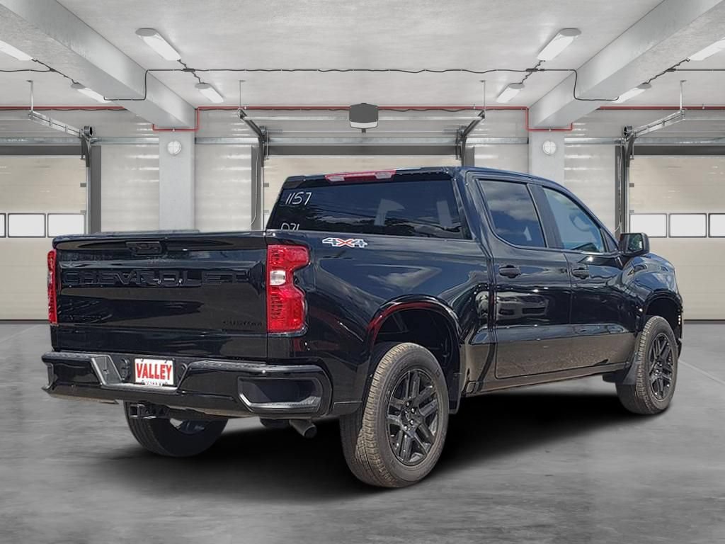 New 2026 Chevrolet Silverado 1500 Custom w/ LPO, Dark Essentials Package AWD/4WD image 3