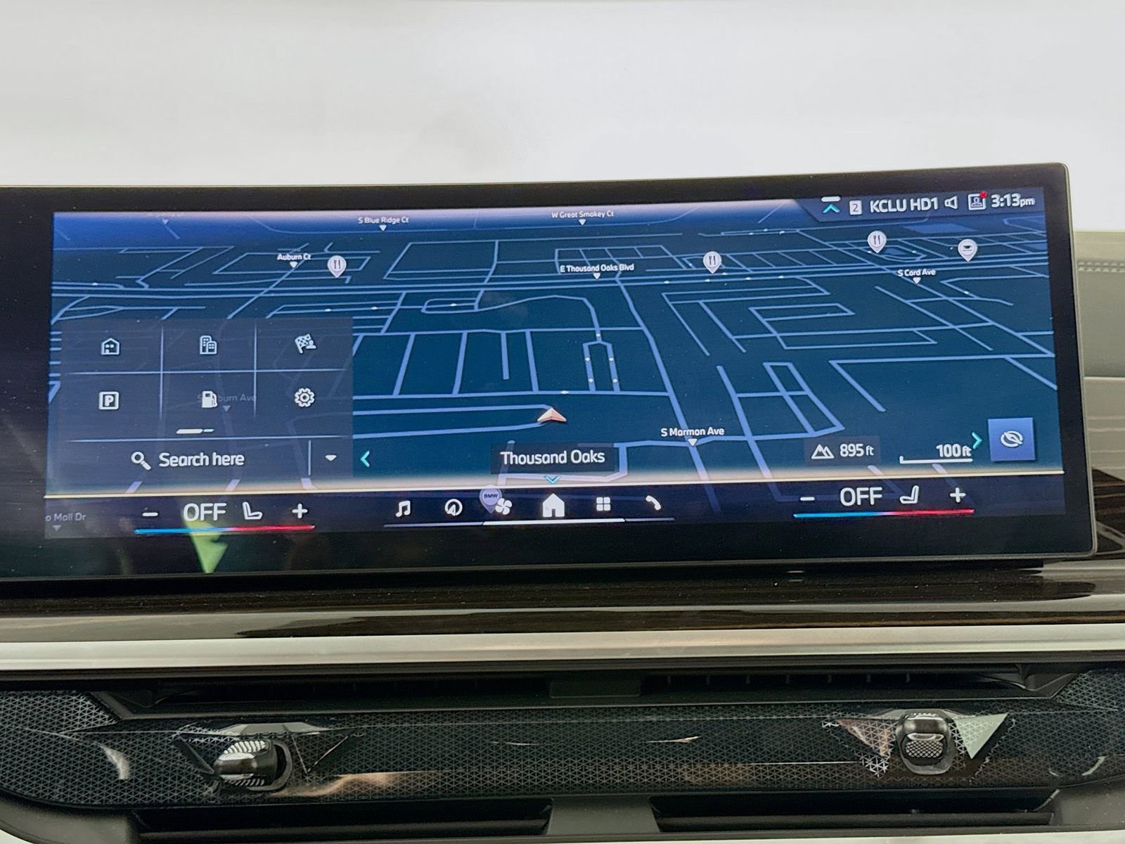 Used 2026 BMW X5 sDrive40i image 13