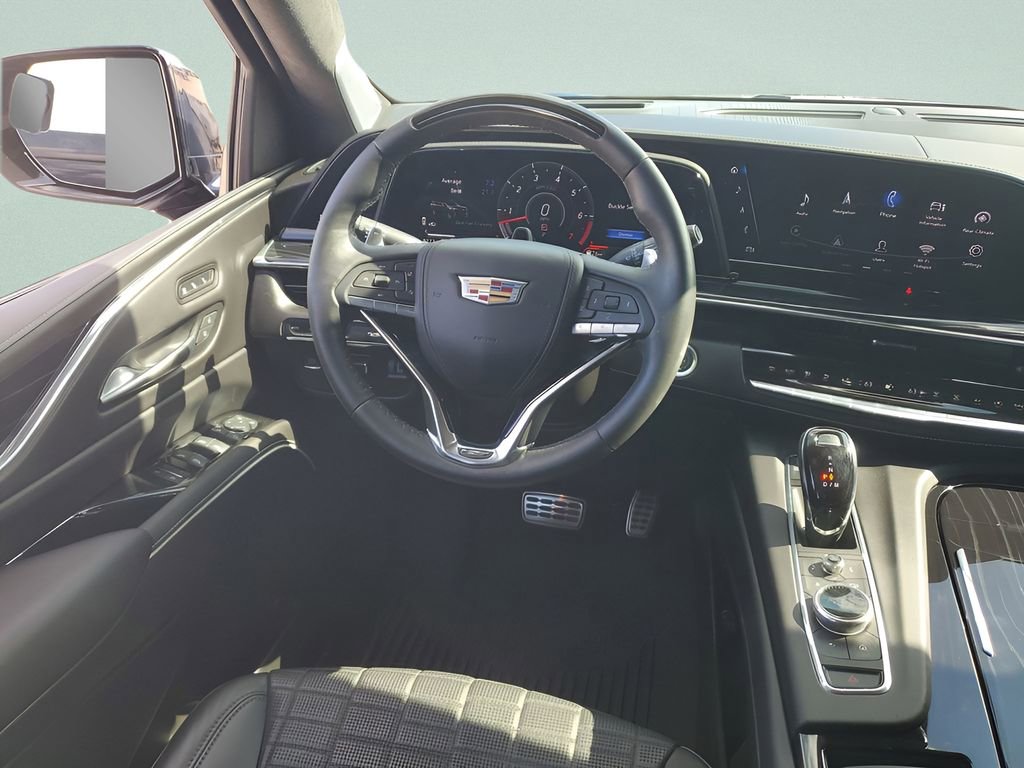 Used 2024 Cadillac Escalade ESV V image 15