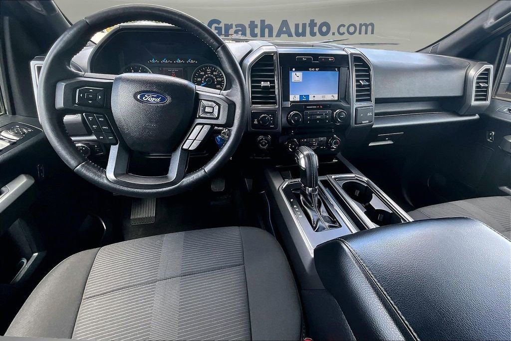 Used 2017 Ford F150 XLT w/ Equipment Group 302A Luxury AWD/4WD image 9