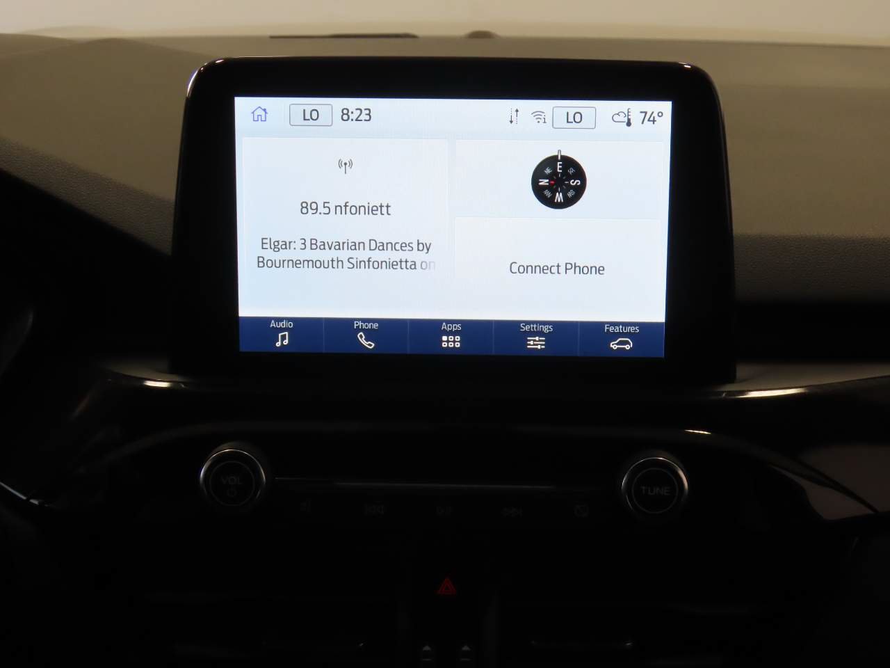 Used 2024 Ford Escape ST-Line w/ Cold Weather Package FWD image 12