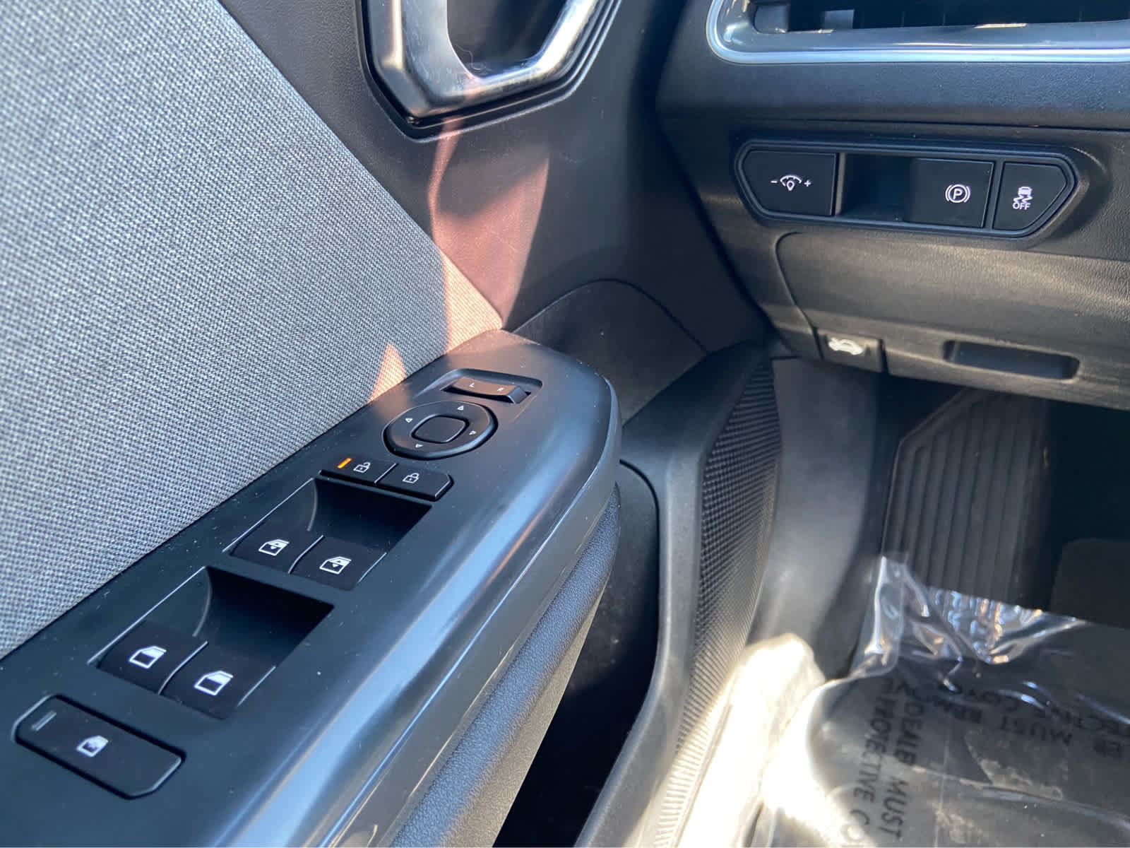 Used 2025 Kia K4 EX FWD image 24