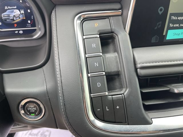 Used 2023 Chevrolet Tahoe Z71 w/ Z71 Off-Road Package AWD/4WD image 19