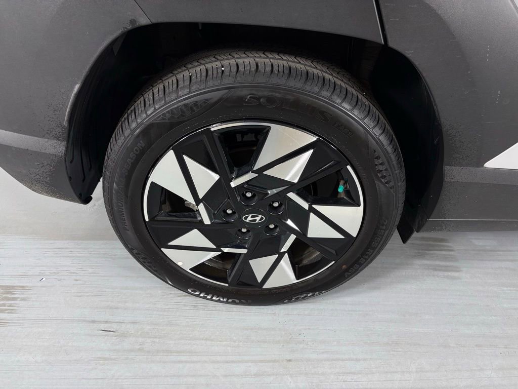 Used 2025 Hyundai Kona SEL image 10