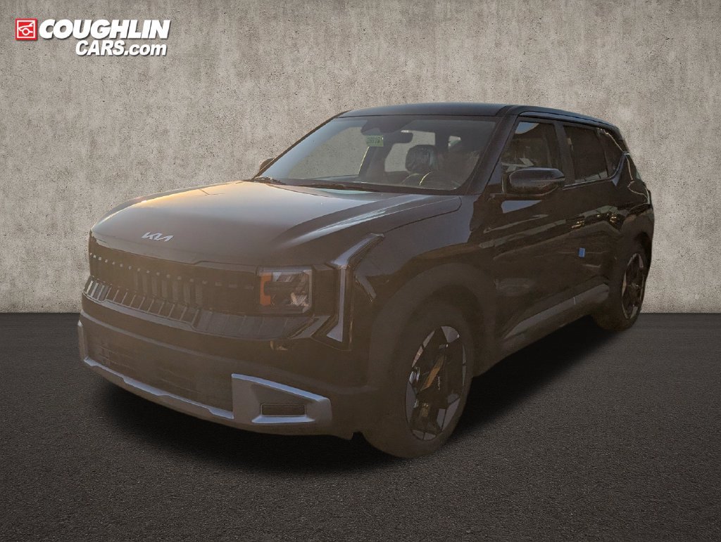 New 2027 Kia Seltos S FWD image 3