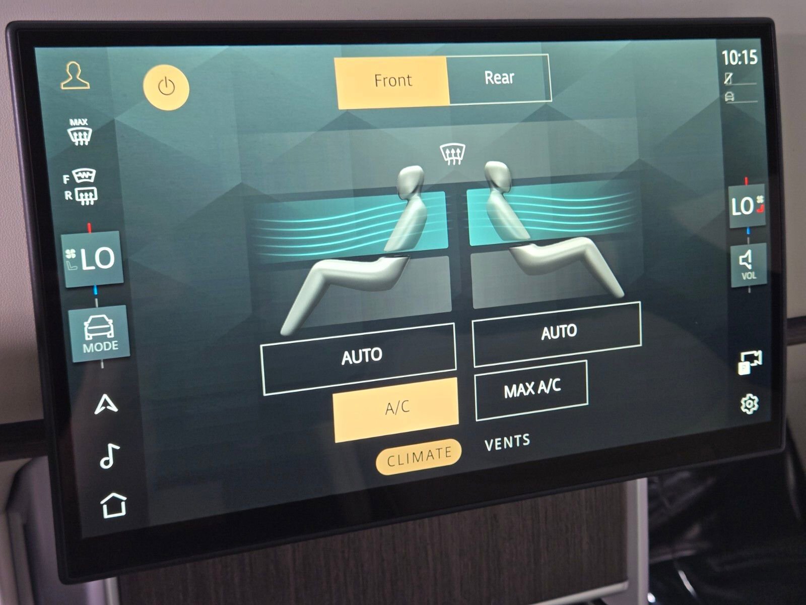 New 2026 Land Rover Range Rover SE image 28