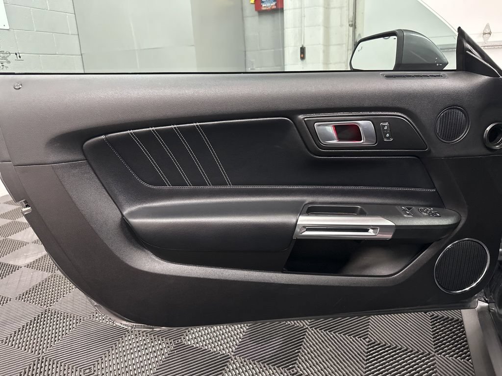 Used 2022 Ford Mustang GT Premium RWD image 19