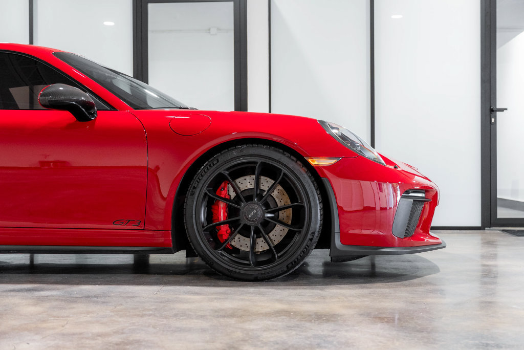 Used 2018 Porsche 911 GT3 RWD image 11