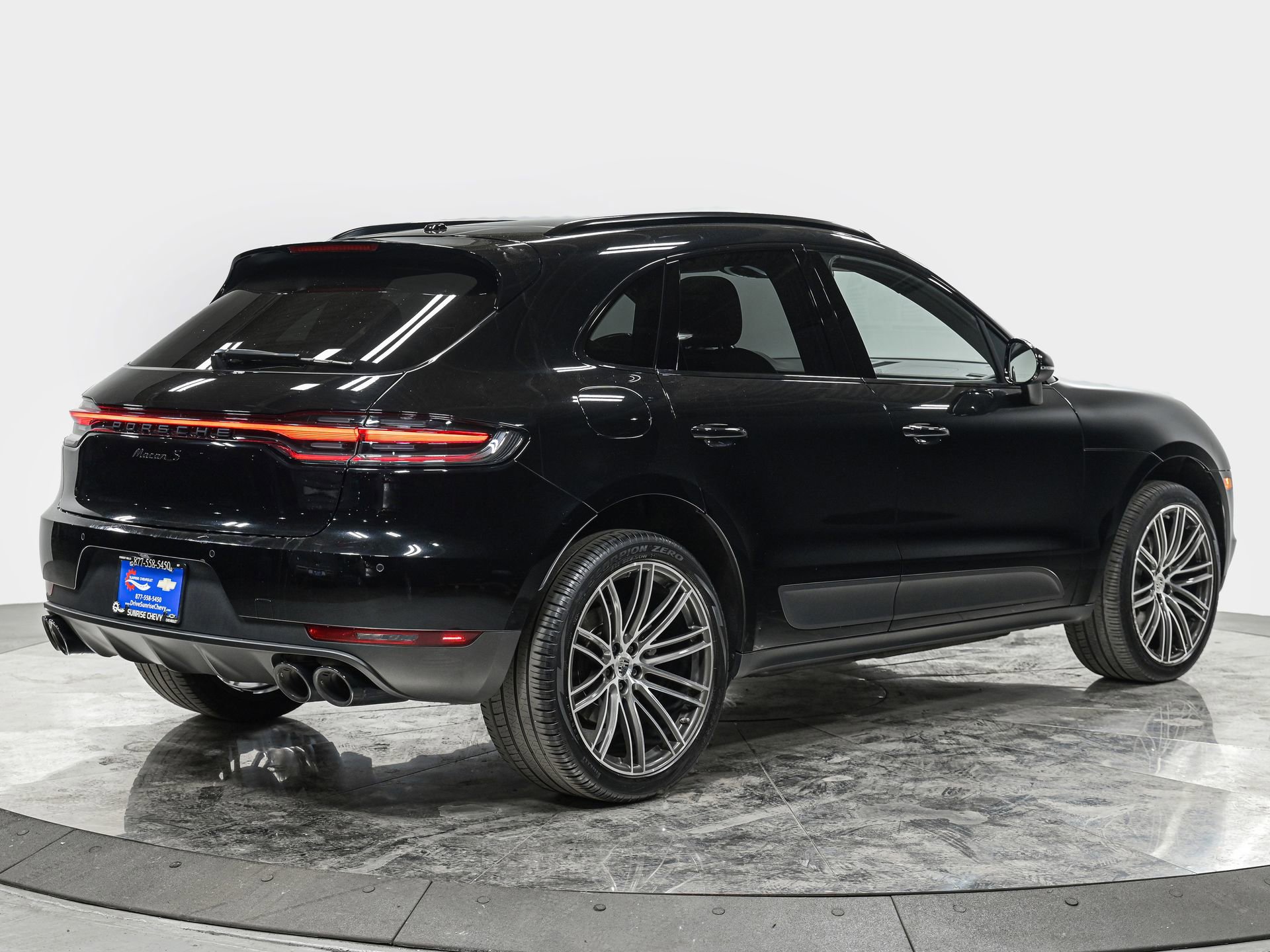 Used 2020 Porsche Macan S image 7