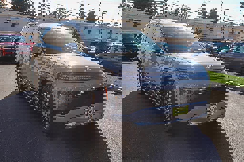 New 2026 Hyundai Ioniq 9 SEL image 3