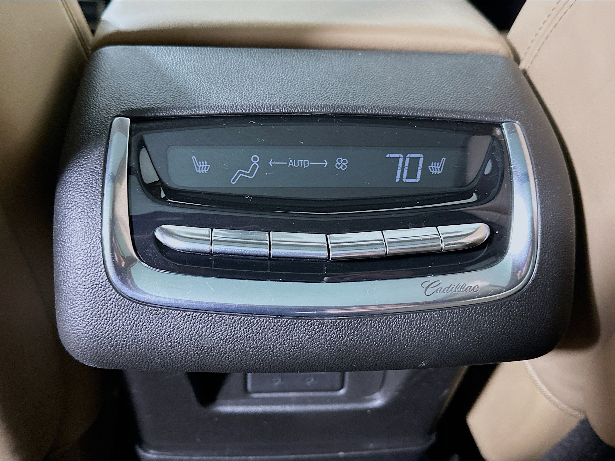 Used 2023 Cadillac XT6 Sport w/ Platinum Package image 26