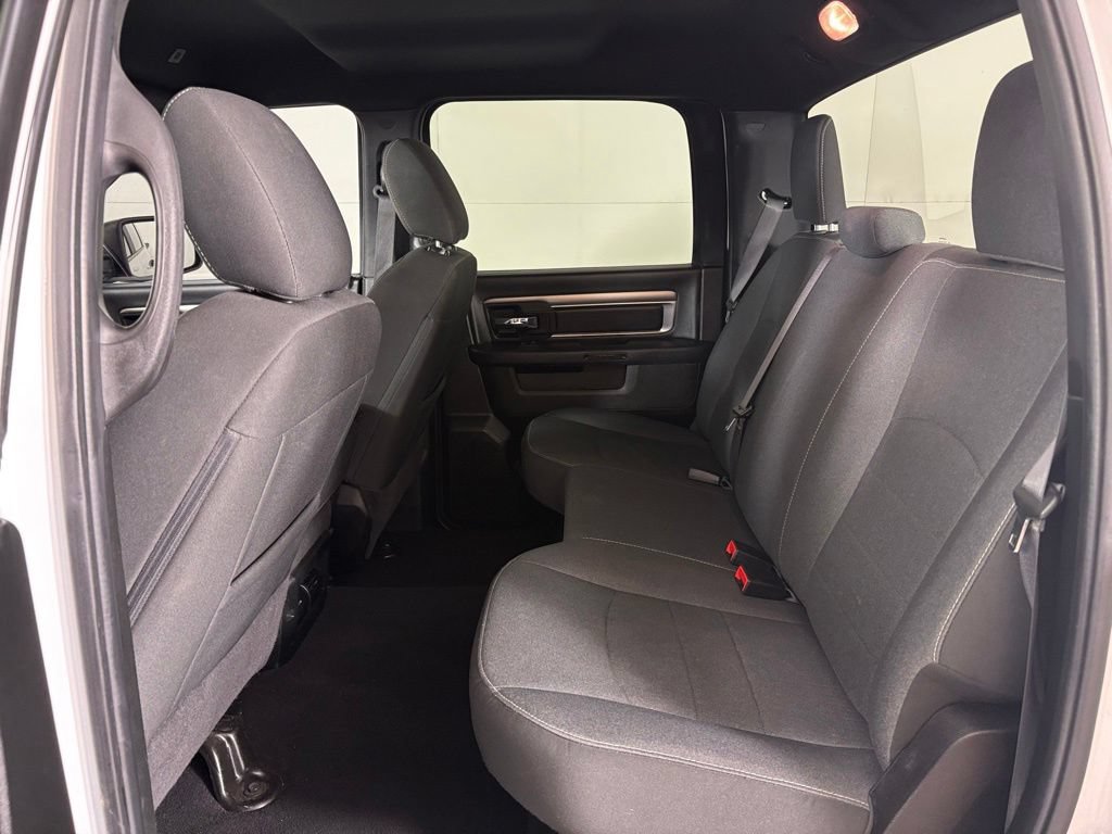 Used 2024 RAM 1500 Warlock AWD/4WD image 39