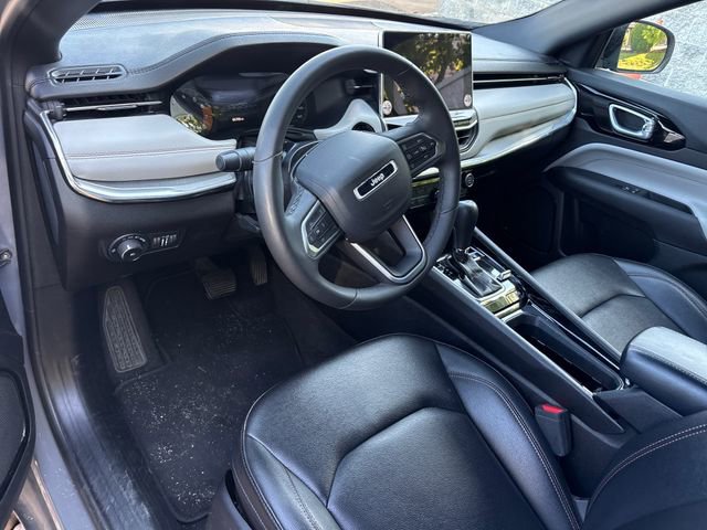Used 2024 Jeep Compass Limited AWD/4WD image 6