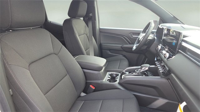 New 2026 GMC Canyon Elevation w/ Convenience Package image 16