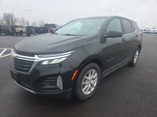 Used 2024 Chevrolet Equinox LT image 3