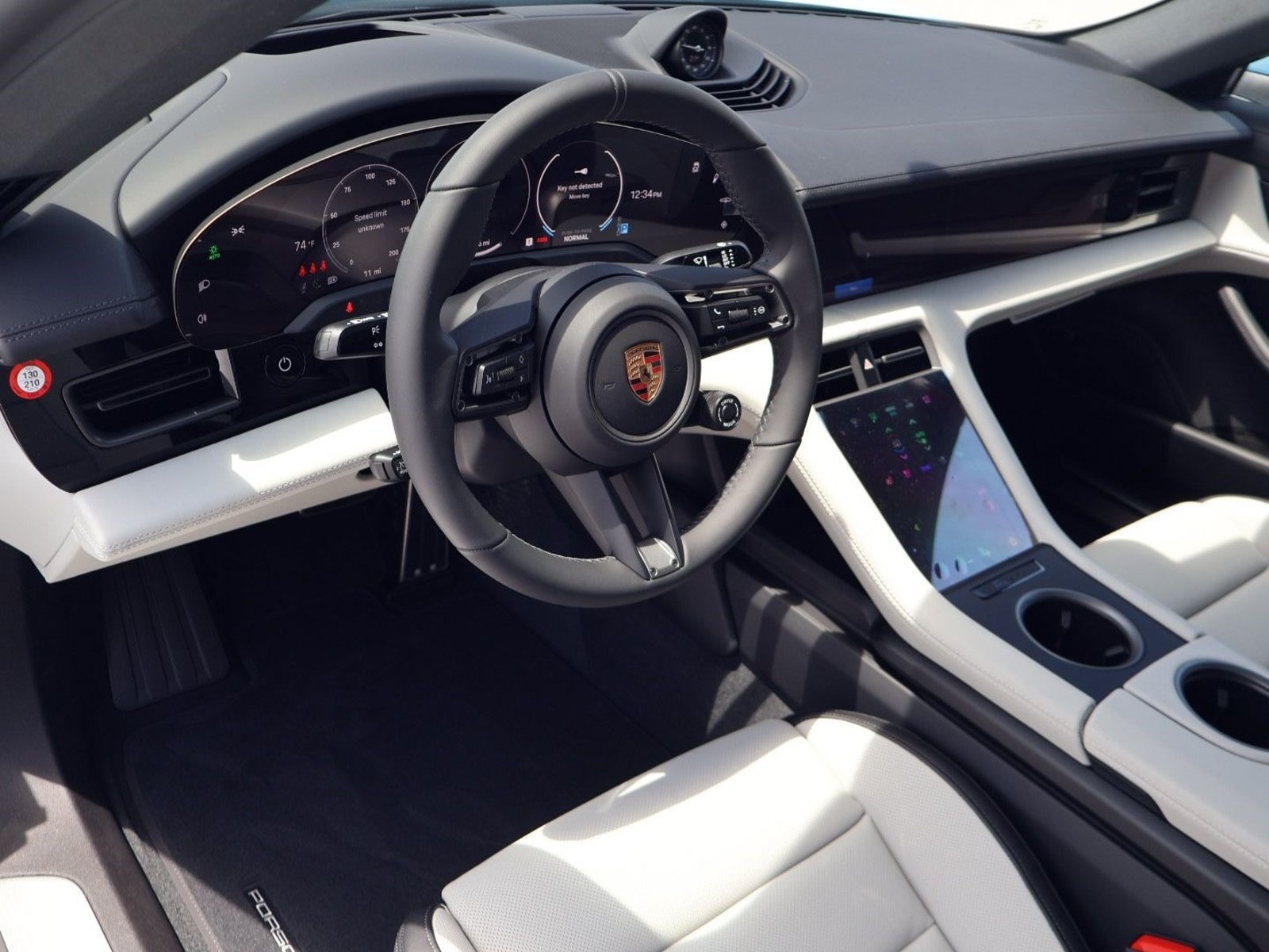 New 2026 Porsche Taycan 4S AWD/4WD image 4