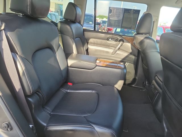 Used 2016 INFINITI QX80 4WD w/ Driver's Assistance Package image 31