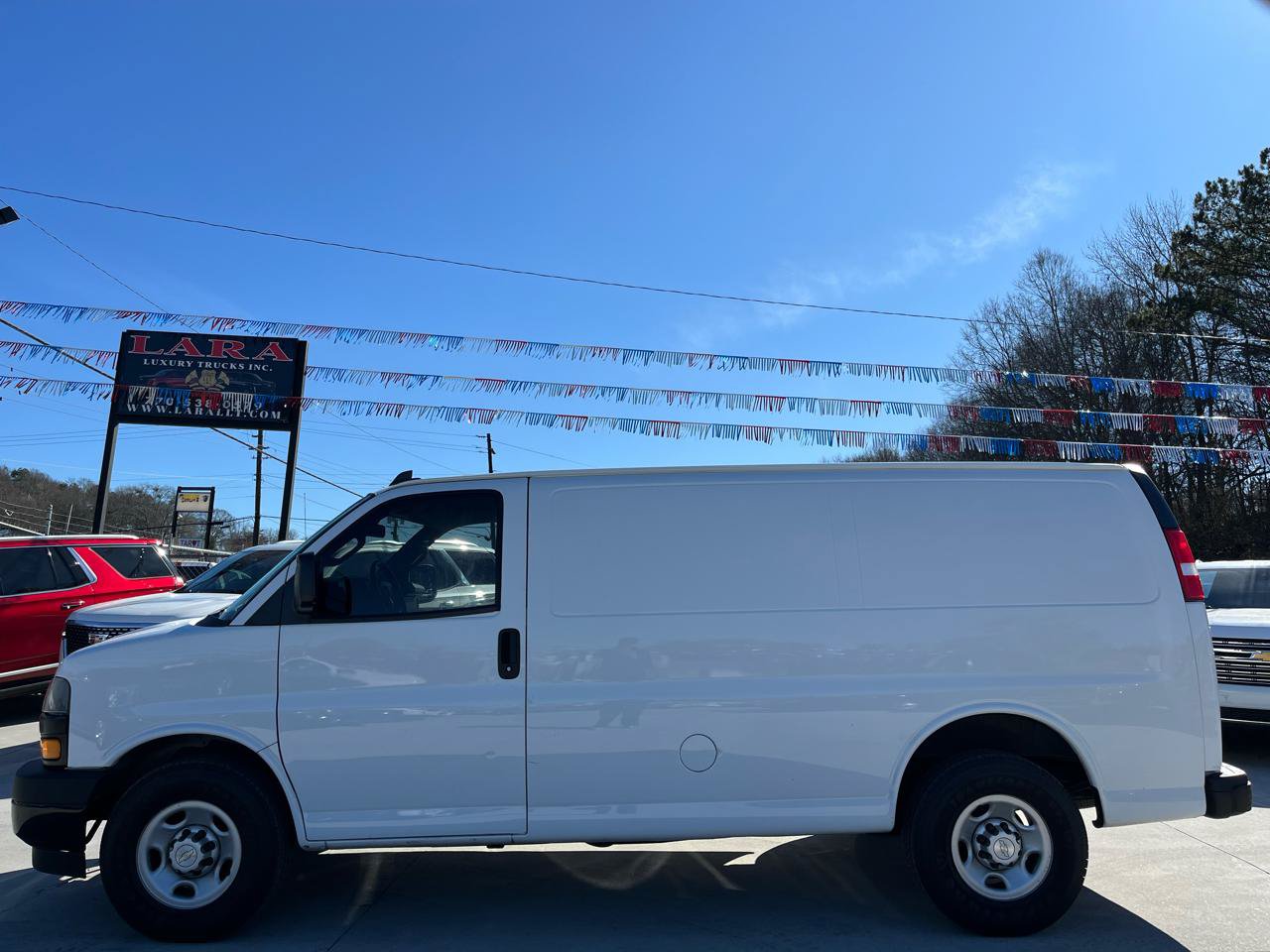 Used 2020 Chevrolet Express 2500 w/ Safety Package RWD image 4