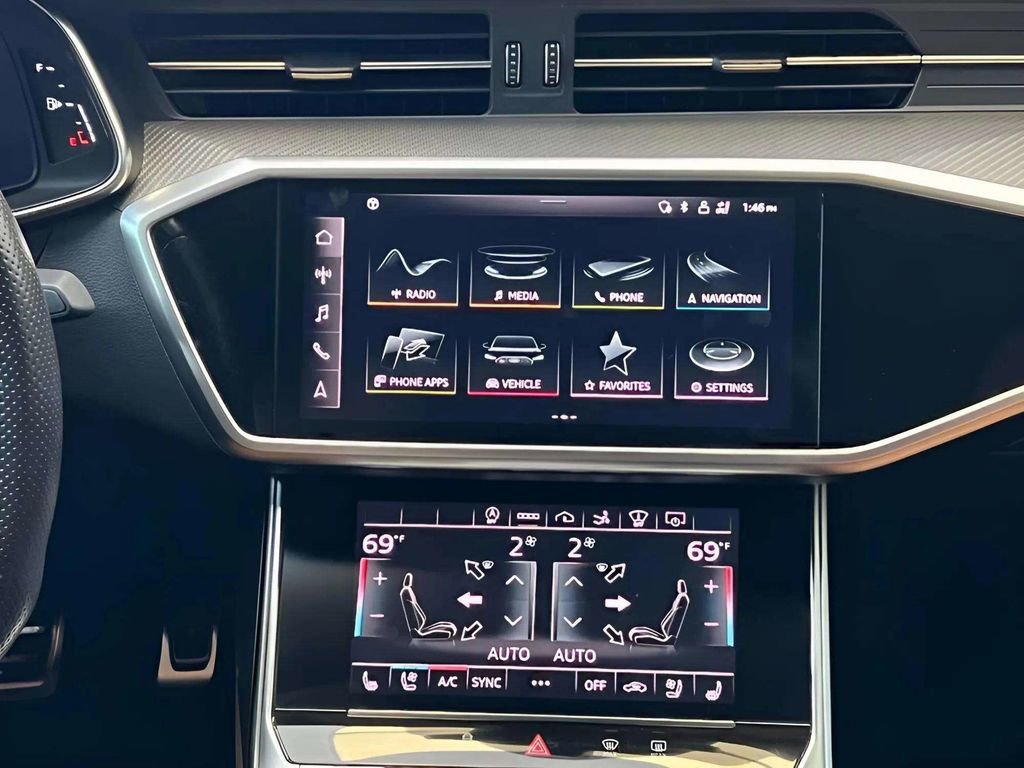 Used 2021 Audi RS 7 4.0T w/ Black Optic Package image 26