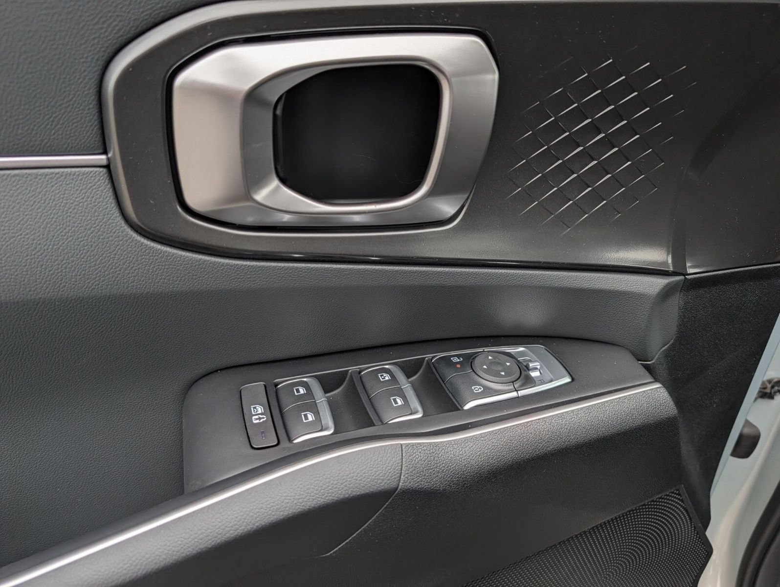 New 2026 Kia Sorento LX FWD image 28