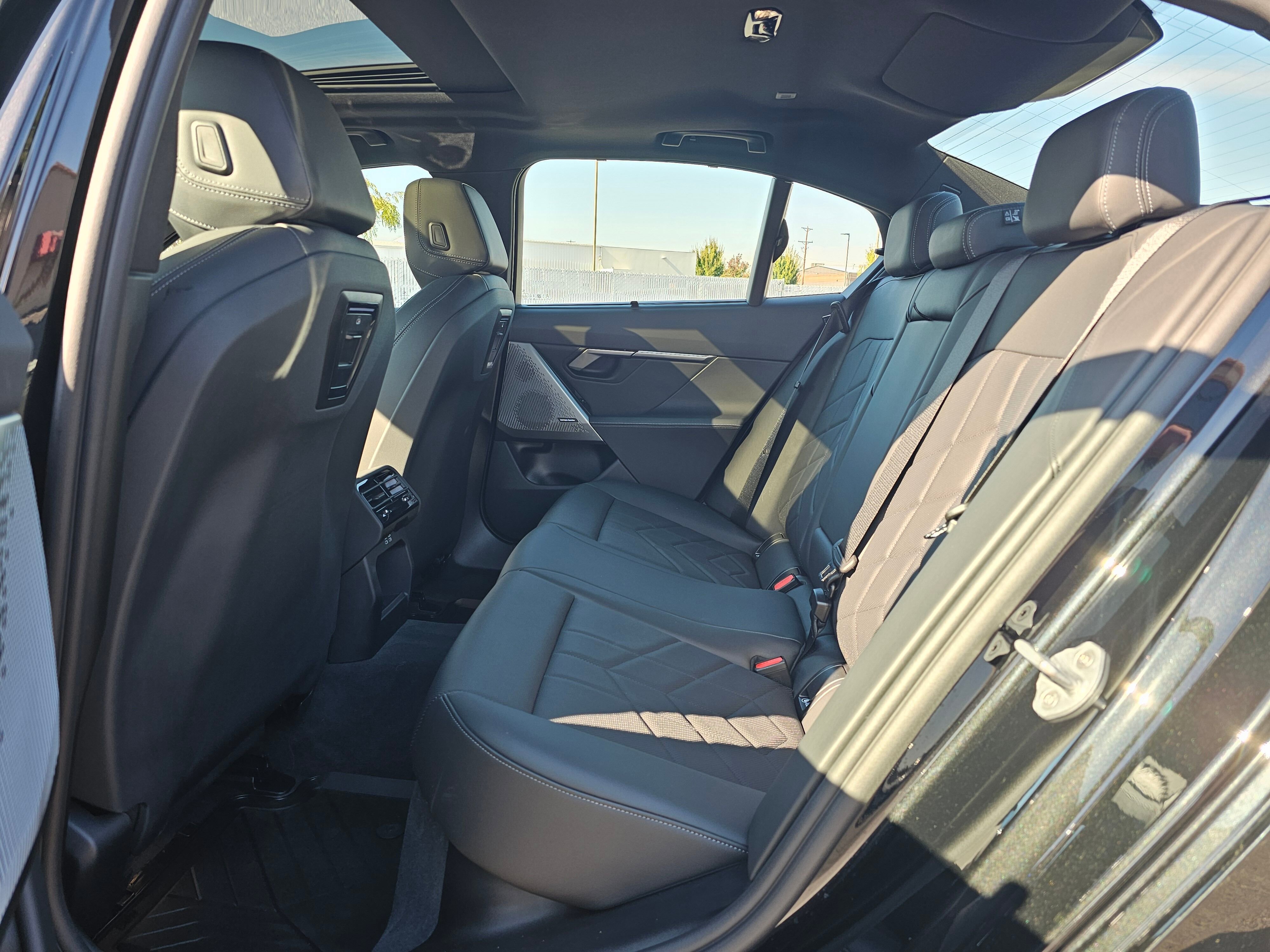 Certified 2025 BMW 530i xDrive w/ Premium Package image 13