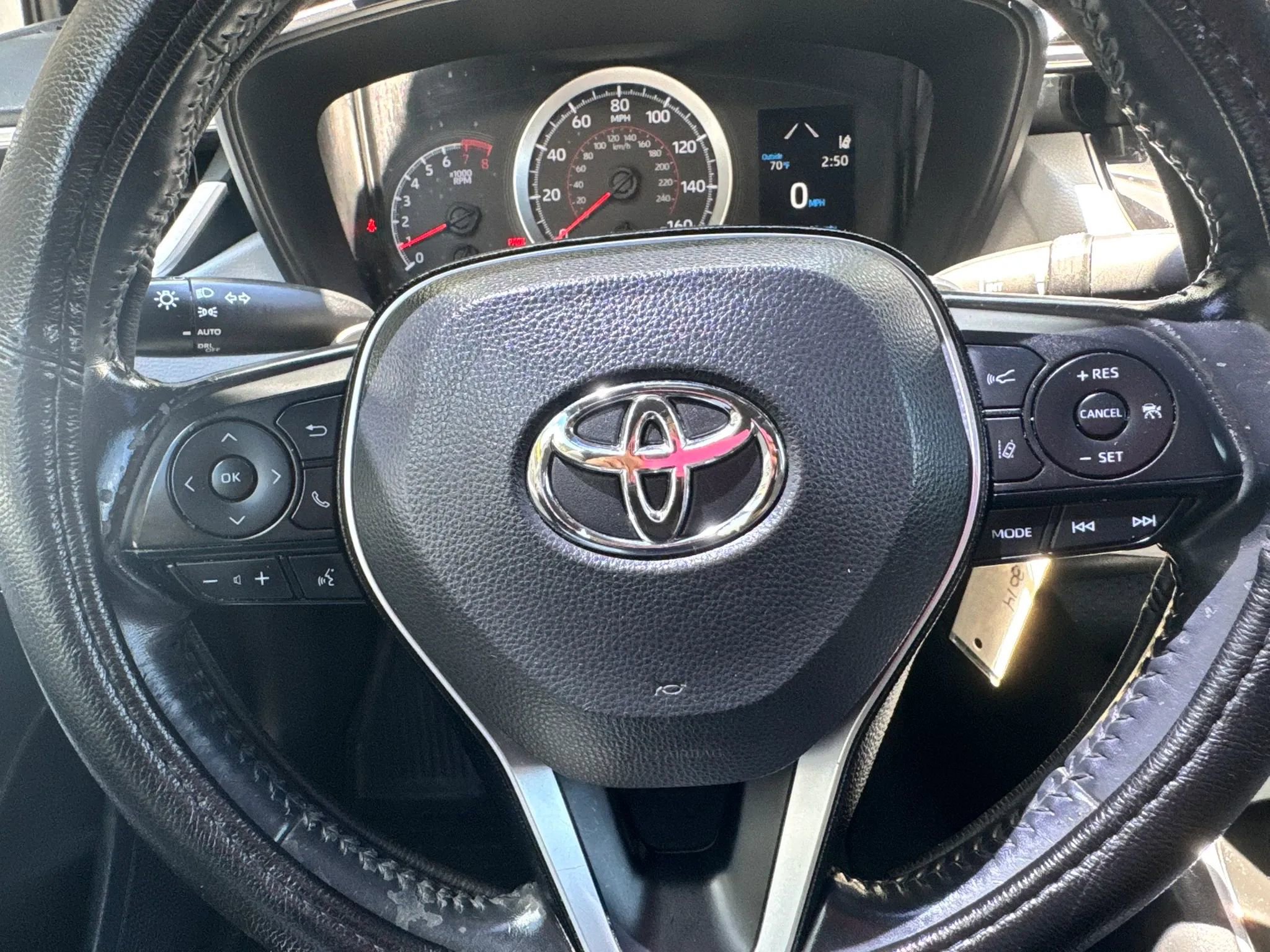 Used 2020 Toyota Corolla SE FWD image 14
