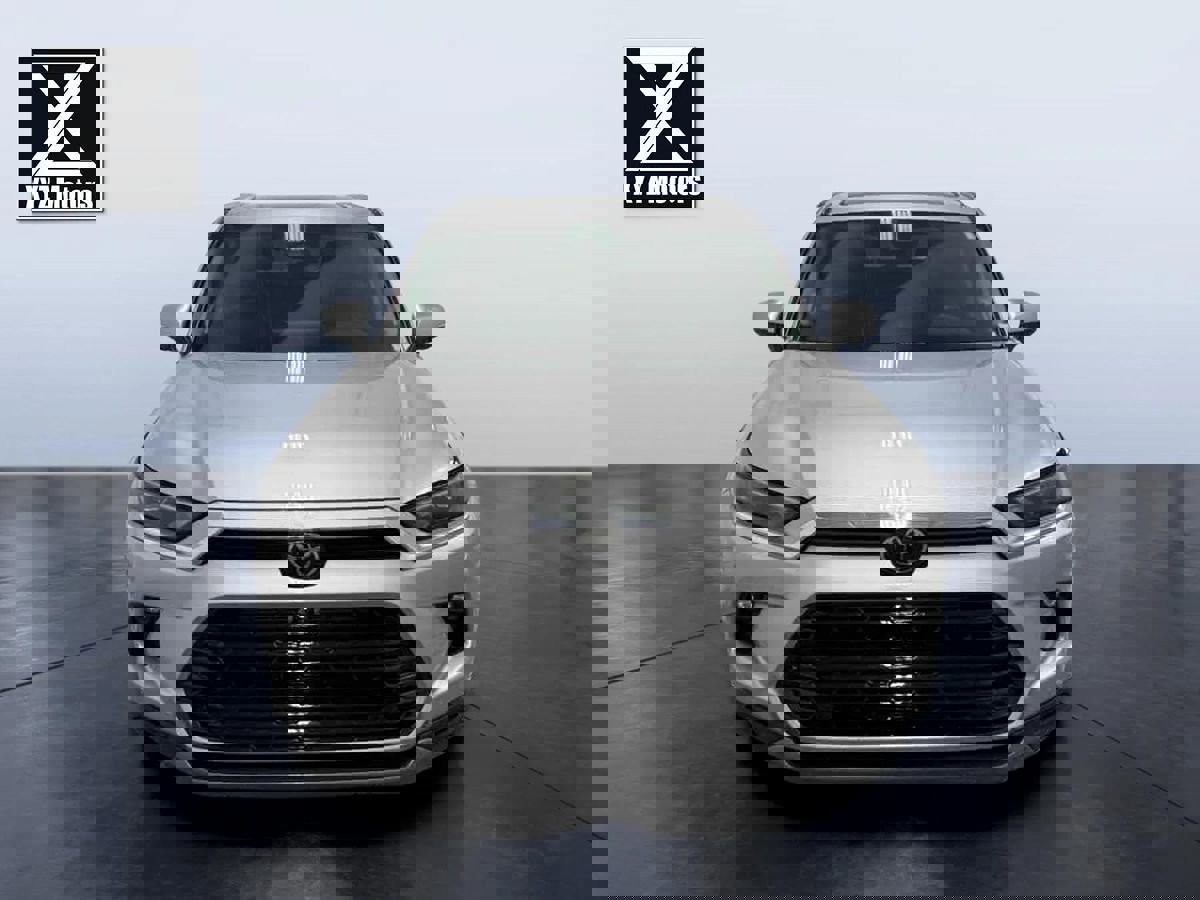 Used 2024 Toyota Grand Highlander Limited image 8